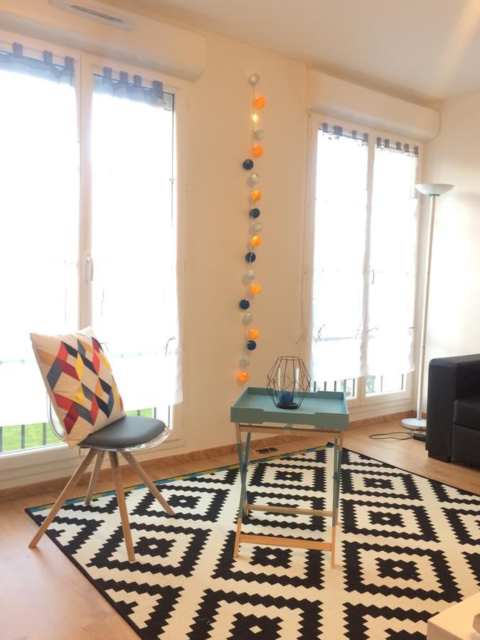 Apartment Souheilrebekahome Serris